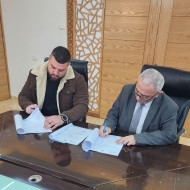 بلدية طولكرم توقع اتفاقية مع شركة بلدوزر للمقاولات