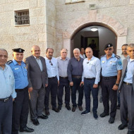 اجتماع موسع لمواجهة تداعيات الاجتياح وبحث آلية إعادة الخدمات الأساسية للمواطنيين