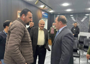 محافظ طولكرم ووزير الحكم المحلي في زيارة لبلدية طولكرم لبحث القضايا التنموية والتحديات الراهنة