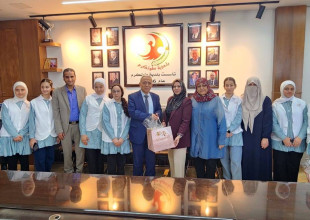 مدرسة فاطمة الزهراء تُكرّم رئيس البلدية ولجنة ضريبة التربية والتعليم لدورهم في دعم المسيرة التعليمية