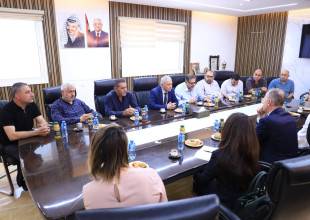 بلدية طولكرم تستقبل ممثل كندا لدى السلطة الفلسطينية