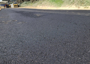 البدء بتعبيد "شارع الأحراش" ليكون بديلاً مؤقتا للمدخل الشرقي