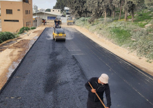 البدء بتعبيد "شارع الأحراش" ليكون بديلاً مؤقتا للمدخل الشرقي