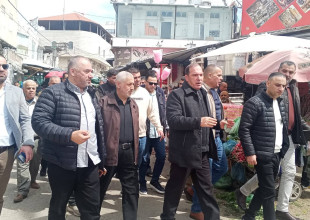 لقاء في دار البلدية برئاسة عطوفة محافظ محافظة طولكرم  بعد جولة ميدانية على أسواق المدينة