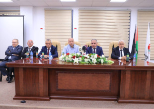 بلدية طولكرم تشهد مراسم التسليم والاستلام للمجلس البلدي المنتخب