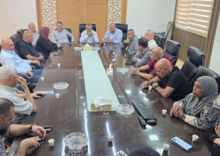 استقبال لجان خدمات مخيمي طولكرم ونور شمس في دار البلدية
