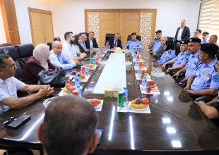 اللواء علام السقا ، مدير عام الشرطة الفلسطينية يزور بلدية طولكرم ويؤكد دعم الشرطة لجهود البلدية في خدمة المواطنين.