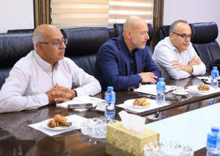بلدية طولكرم تبحث آفاق تطوير قطاع المياه والصرف الصحي مع سلطة المياه وشركائها
