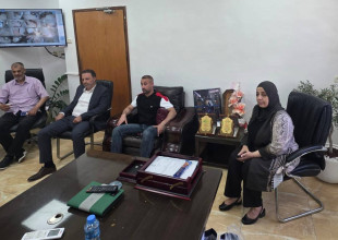 بلدية طولكرم تستقبل وفداً من المؤسسة الأمنية ووزارة الداخلية لبحث قضايا مشتركة