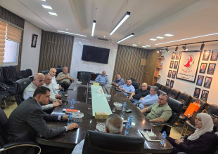 جمعية رجال الأعمال في طولكرم تزور بلدية طولكرم وتبحث سبل تعزيز التعاون المشترك