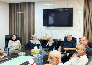 بلدية طولكرم تستقبل وفدًا من اللجنة الشعبية لخدمات مخيم نور شمس ومؤسساته