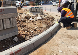 بلدية طولكرم تبدأ العمل فعلياً على إعادة تأهيل دوار شويكة