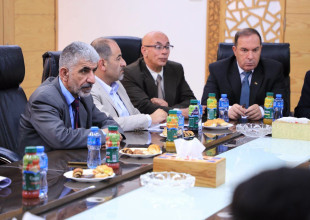 وزير الحكم المحلي يزور بلدية طولكرم ويؤكد دعم الوزارة لمشاريع تطوير البنية التحتية والخدماتية