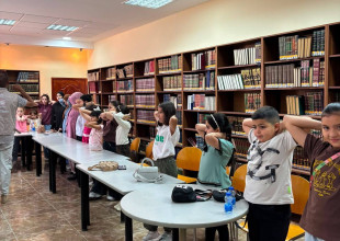 زيارة مؤسسة الرؤيا الفلسطينية للمكتبة العامة وتنفيذ ورشة توعية للاطفال