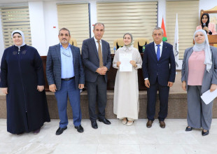 بلدية طولكرم تختتم البرنامج التدريبي المشترك للعام الأكاديمي 2025&ndash;2026 بالتعاون مع جامعة فلسطين التقنية (خضوري)
