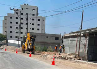 تواصل بلدية طولكرم تنفيذ أنشطة مشروع صيانة وتجميل الطرق الداخلية،