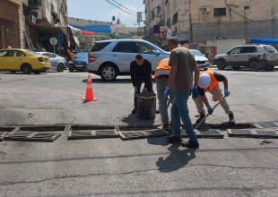تواصل بلدية طولكرم تنفيذ أنشطة مشروع إنشاء عبارات مياه أمطار وأعمال تنظيف الأودية في مدينة طولكرم