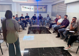 بلدية طولكرم ممثلة بوحدة المكتبات وتطوير القدرات تستضيف لقاءً توعوياً حول قرار مجلس الأمن "2250" لتعزيز دور الشباب في السلم والأمن