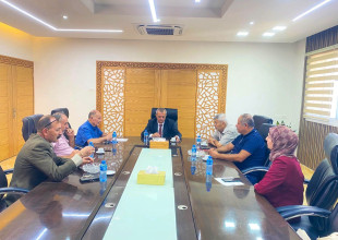 بلدية طولكرم تبحث مع جمعية التطوير الاقتصادي والاجتماعي آفاق التعاون لخدمة المجتمع