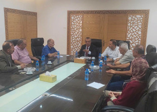 بلدية طولكرم تبحث مع جمعية التطوير الاقتصادي والاجتماعي آفاق التعاون لخدمة المجتمع