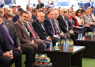 بحضور دولة رئيس الوزراء.. افتتاح سوق الجملة المركزي للخضار والفواكه في طولكرم بعد استكمال أعمال الإصلاح والتطوير