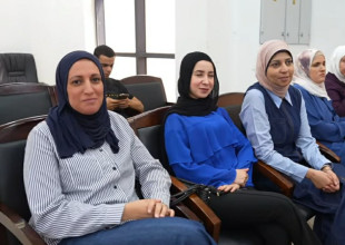 بلدية طولكرم تحتفي بالكاتبة لينا مهداوي وتُشهر روايتها &laquo;الرواية التي استهدفت&raquo;
