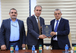 بلدية طولكرم تختتم البرنامج التدريبي المشترك للعام الأكاديمي 2025&ndash;2026 بالتعاون مع جامعة فلسطين التقنية (خضوري)