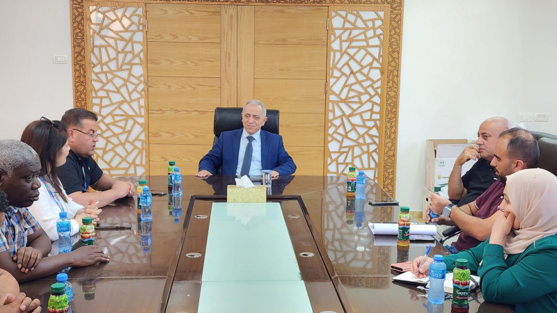 إطلاق مشروع تطوير سوق الخضار المركزي في محافظة طولكرم بالشراكة ما بين وزارة الزراعة والفاو وبلدية طولكرم بقيمة تتجاوز مليون دولار