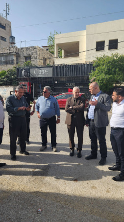 بلدية طولكرم ووزارة المواصلات ومحافظة طولكرم ولجنة السير المركزية تعلن عن تشغيل خط "سرفيس" داخلي جديد