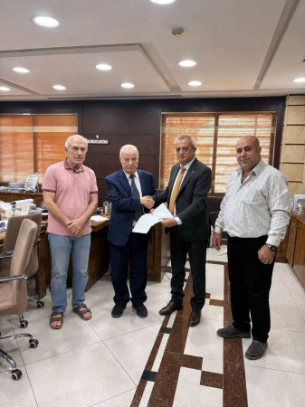 توقيع اتفاقية إنشاء مدرسة جديدة في طولكرم بتبرع كريم من الدكتور فتحي أبو عرجة