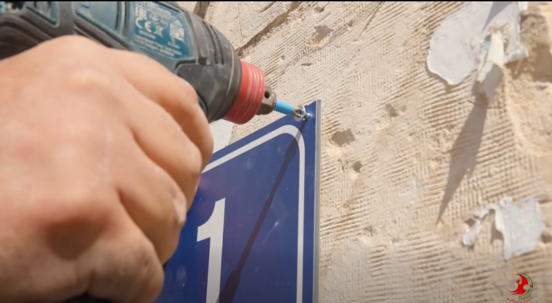 بالصور والفيديو : مشروع الترميز والترقيم المطبق حاليا في مدينة طولكرم